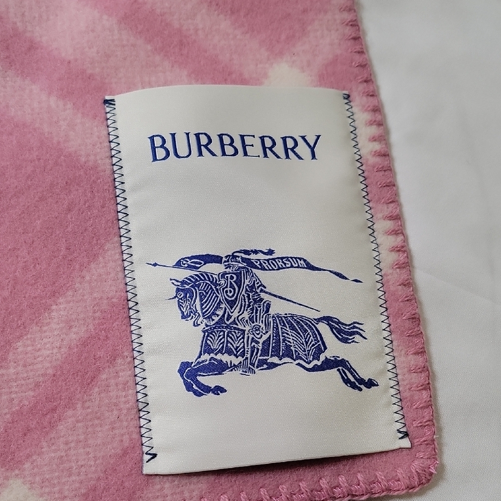 Burberry Pink and Cream Checkered Scarf - Picture 2 of 4